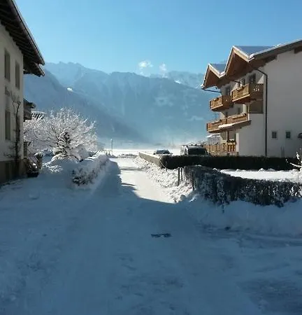Casa de hóspedes Landhaus Egger Ramsau im Zillertal