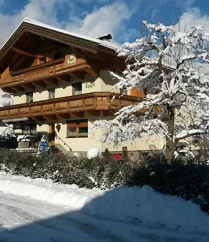 Landhaus Egger Guest house Ramsau im Zillertal