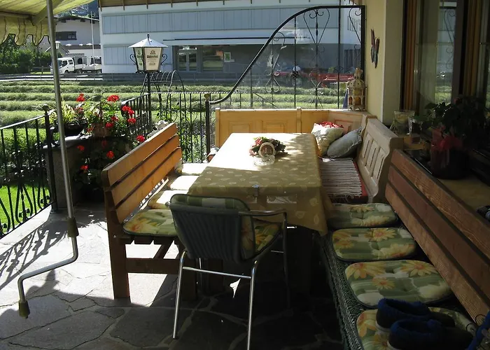 Landhaus Egger بيت ضيافة رامسو ام زيلرتال